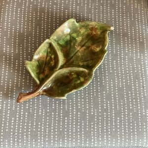Leaf-Shaped Ceramic Dish